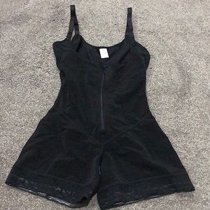 BLACK FAJA NEVER WORN